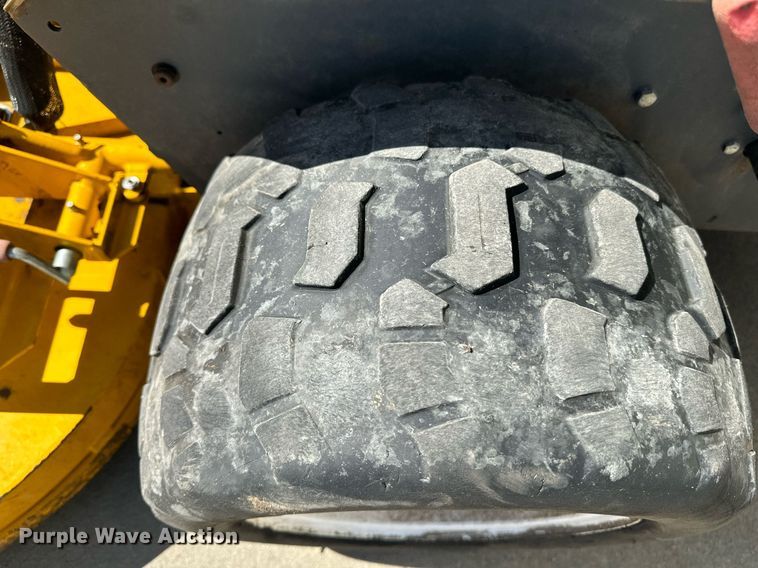 image for item EI4044 2022 Walker B27i ZTR lawn mower