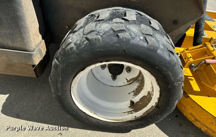 image for item EI4044 2022 Walker B27i ZTR lawn mower