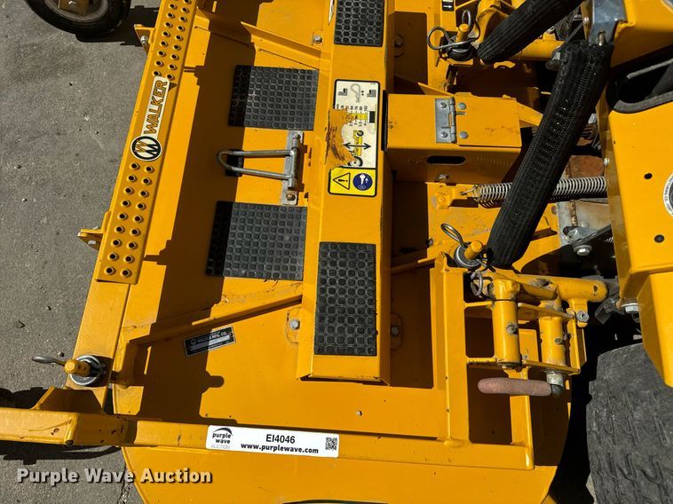 image for item EI4046 2022 Walker T27i ZTR lawn mower