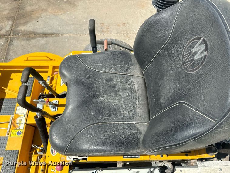 image for item EI4046 2022 Walker T27i ZTR lawn mower