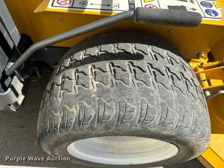 image for item EI4046 2022 Walker T27i ZTR lawn mower