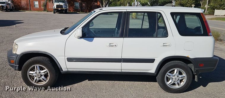 image for item EI8314 2000 Honda CR-V SUV