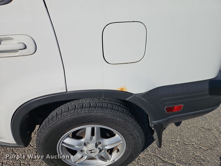 image for item EI8314 2000 Honda CR-V SUV