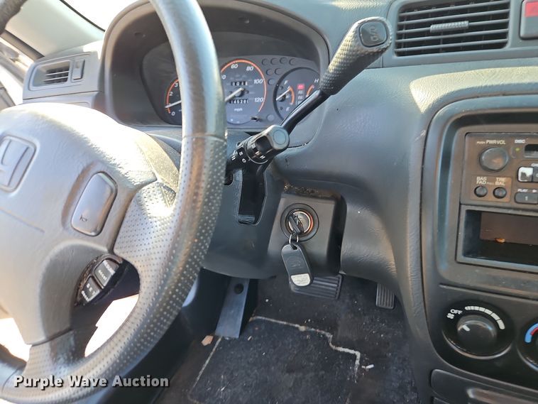 image for item EI8314 2000 Honda CR-V SUV