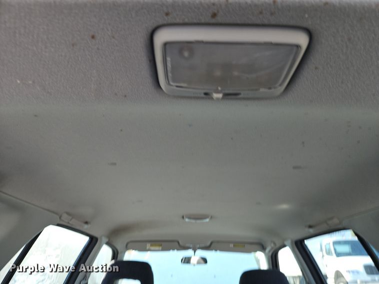 image for item EI8314 2000 Honda CR-V SUV