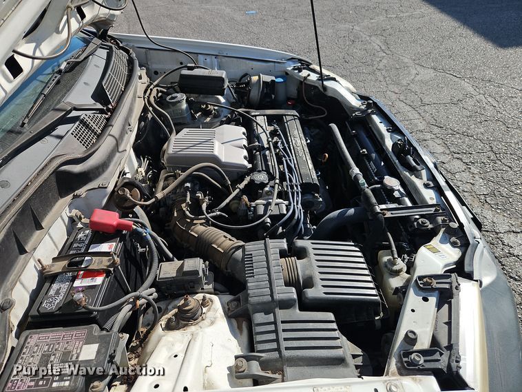 image for item EI8314 2000 Honda CR-V SUV