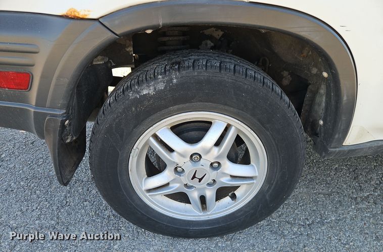 image for item EI8314 2000 Honda CR-V SUV
