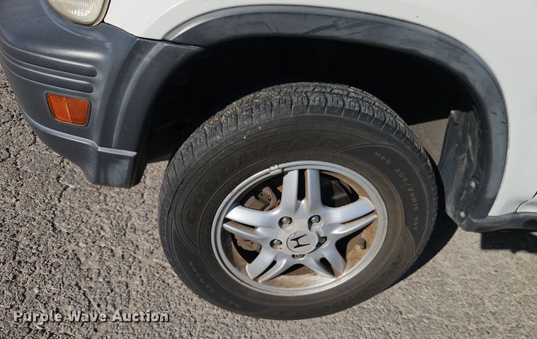 image for item EI8314 2000 Honda CR-V SUV