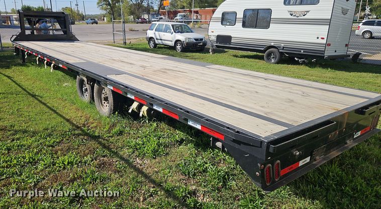 image for item EI8315 2022 Nationwide Trailers Lone Star equipment trailer