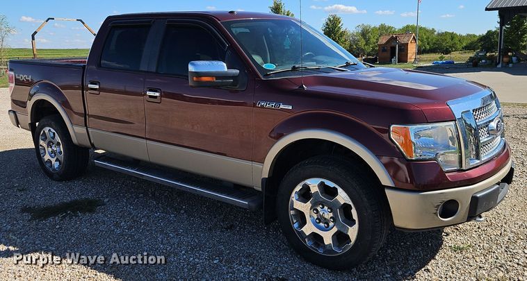 image for item EI8403 2010 Ford F150 Lariat SuperCrew pickup truck