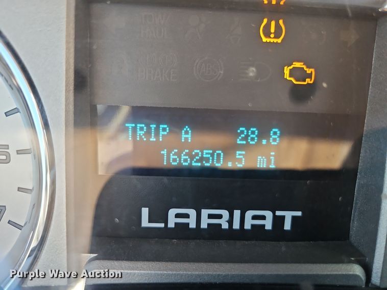 image for item EI8403 2010 Ford F150 Lariat SuperCrew pickup truck