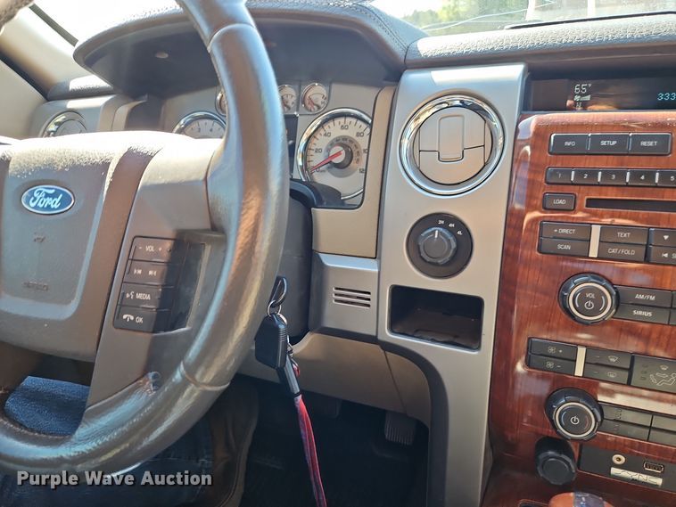 image for item EI8403 2010 Ford F150 Lariat SuperCrew pickup truck