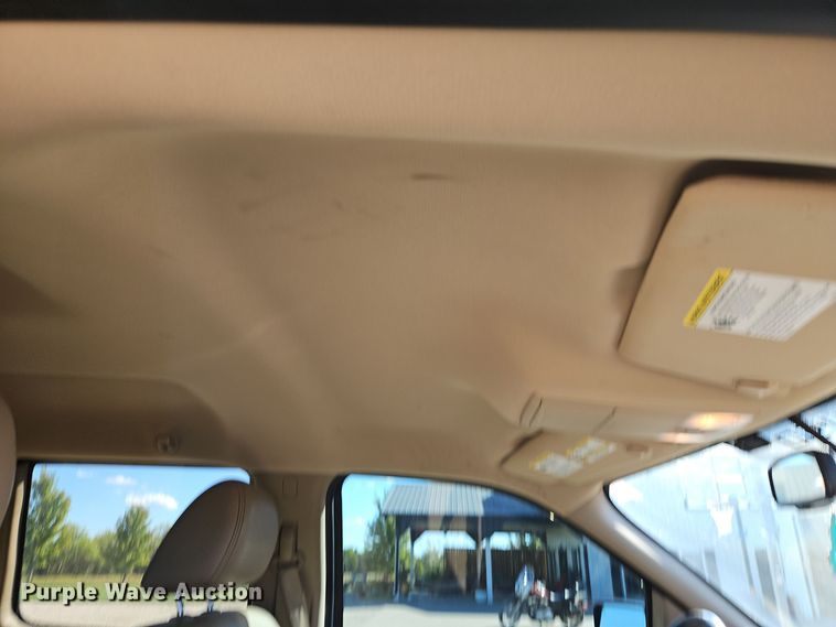 image for item EI8403 2010 Ford F150 Lariat SuperCrew pickup truck