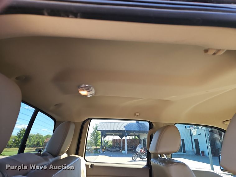 image for item EI8403 2010 Ford F150 Lariat SuperCrew pickup truck