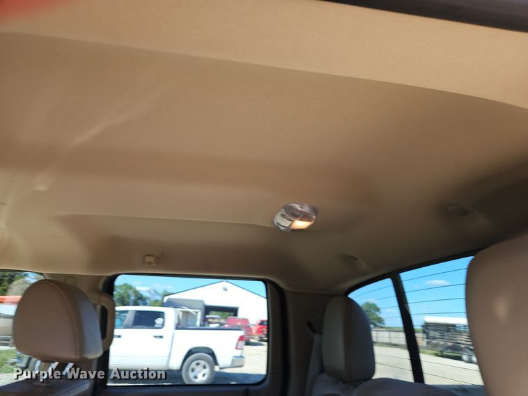 image for item EI8403 2010 Ford F150 Lariat SuperCrew pickup truck