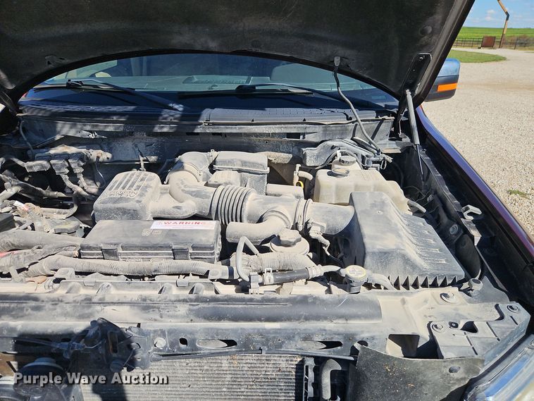 image for item EI8403 2010 Ford F150 Lariat SuperCrew pickup truck