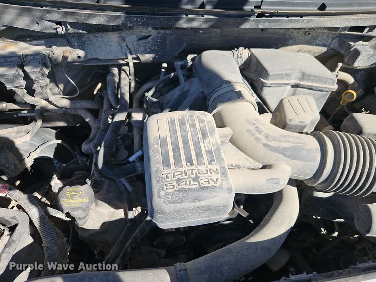 image for item EI8403 2010 Ford F150 Lariat SuperCrew pickup truck