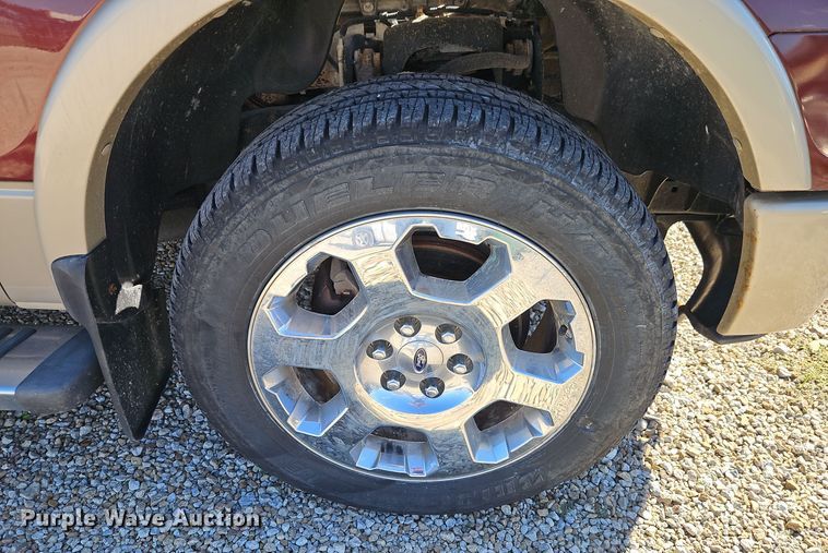 image for item EI8403 2010 Ford F150 Lariat SuperCrew pickup truck