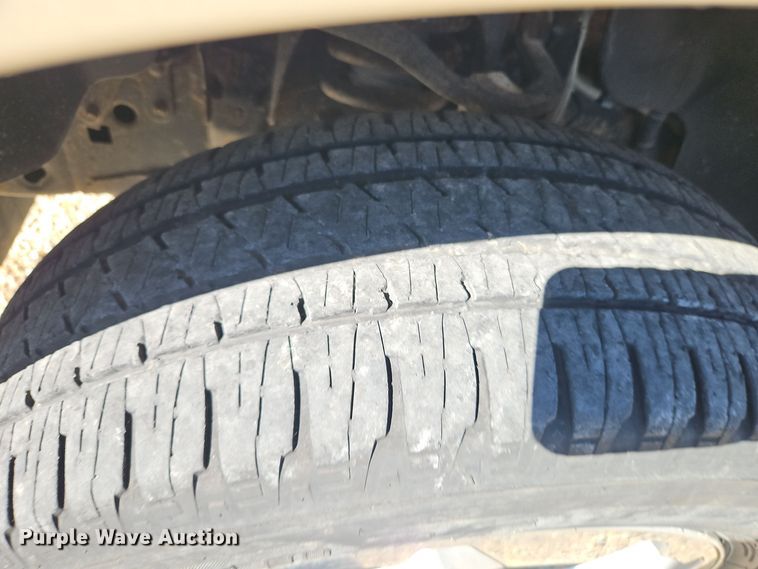 image for item EI8403 2010 Ford F150 Lariat SuperCrew pickup truck