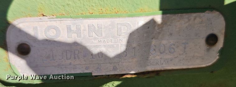 image for item EI8405 1975 John Deere 2030A tractor