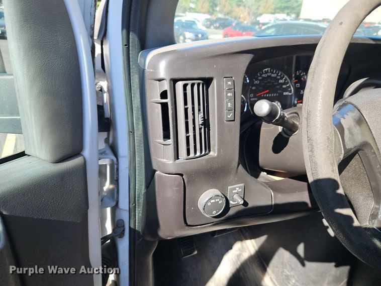 image for item EI8419 2014 Chevrolet  Express G1500 van