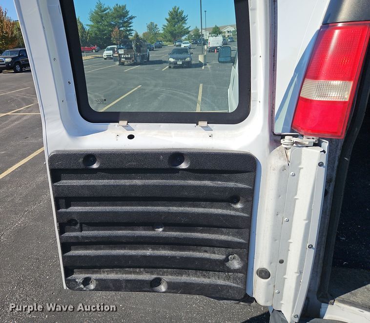 image for item EI8419 2014 Chevrolet  Express G1500 van