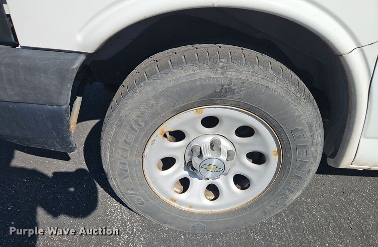 image for item EI8419 2014 Chevrolet  Express G1500 van