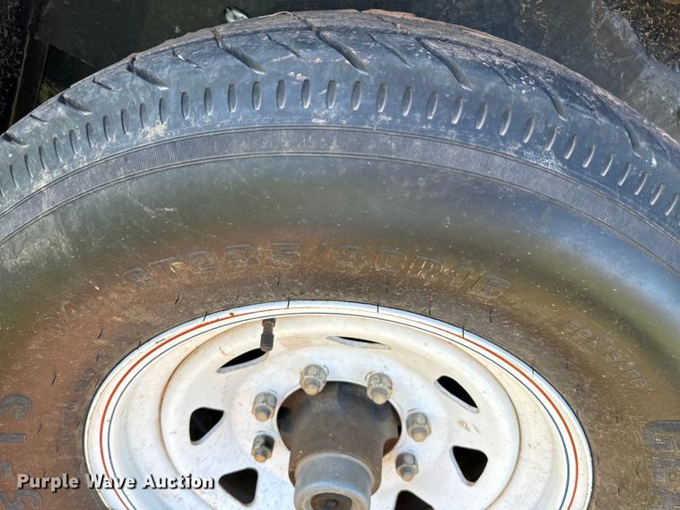 image for item EJ0426 2014 PJ Trailers equipment trailer