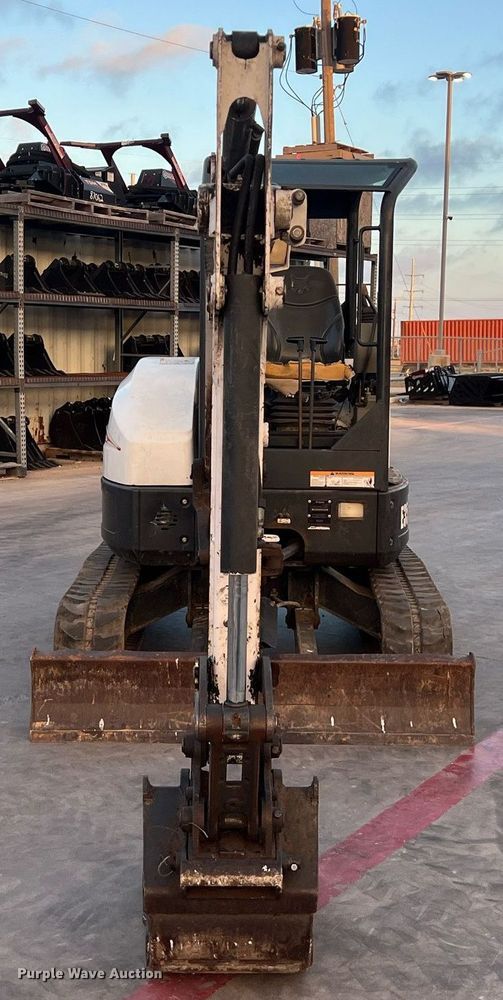 image for item EJ3026 2016 Bobcat E35 mini excavator