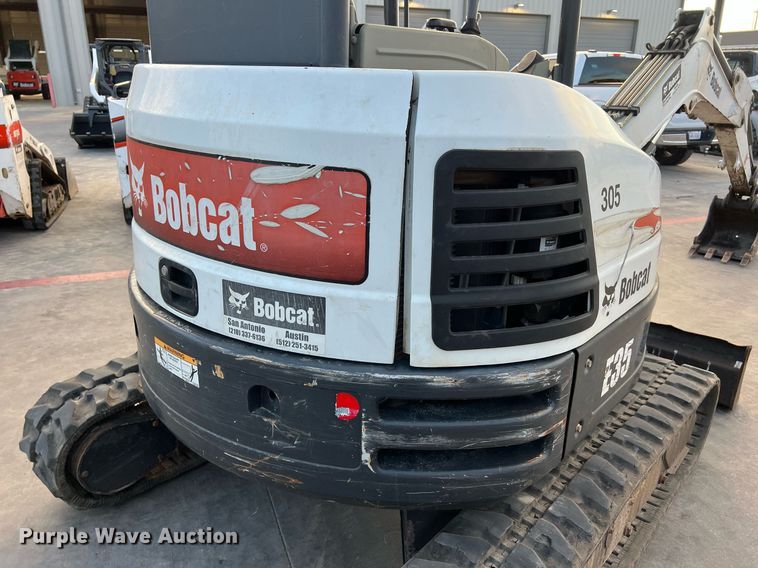 image for item EJ3026 2016 Bobcat E35 mini excavator