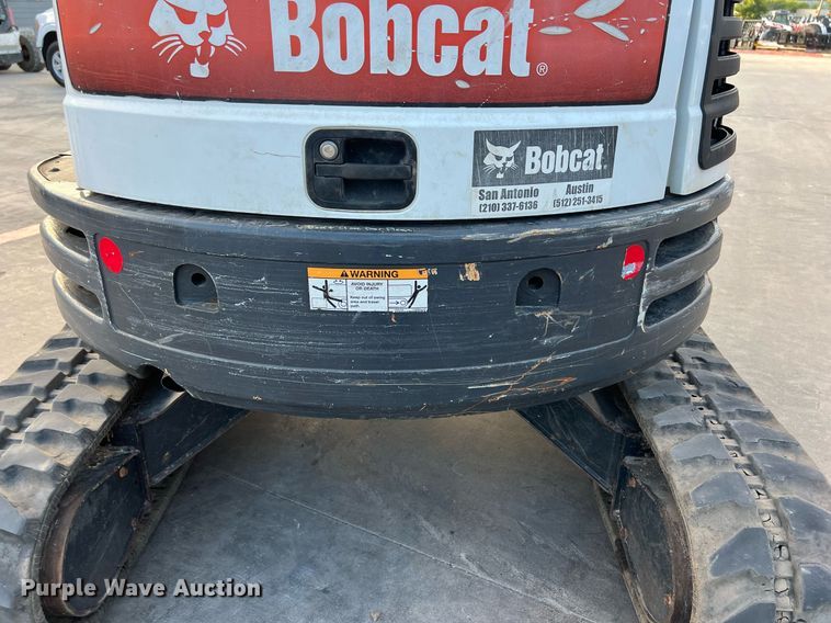 image for item EJ3026 2016 Bobcat E35 mini excavator