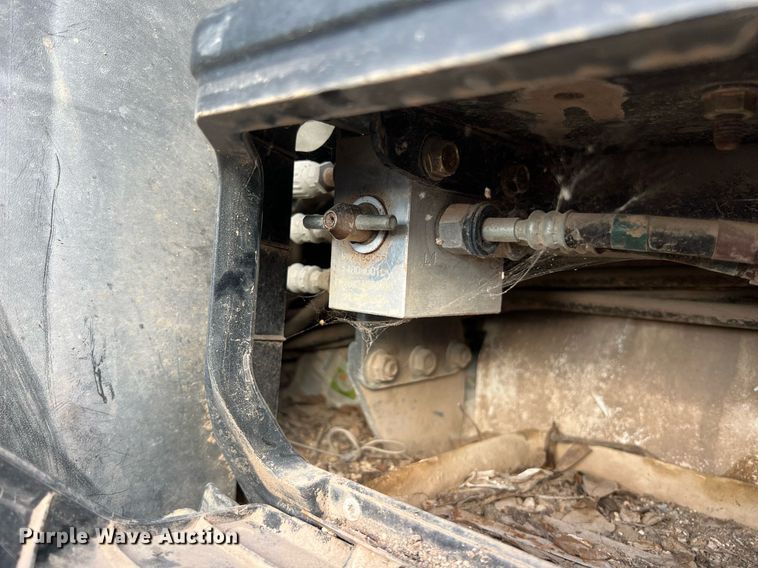 image for item EJ3026 2016 Bobcat E35 mini excavator