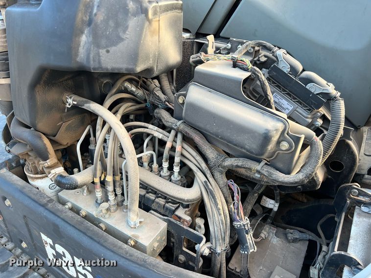 image for item EJ3026 2016 Bobcat E35 mini excavator