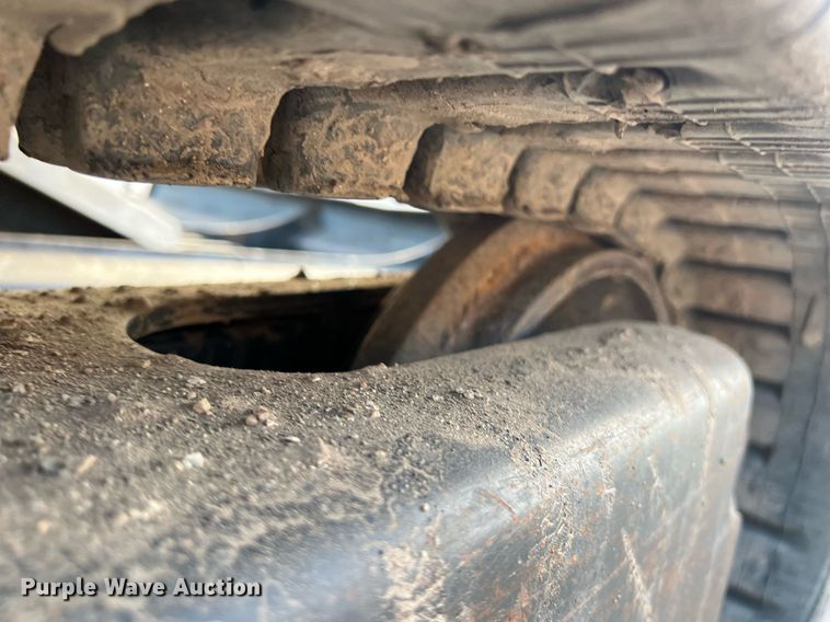 image for item EJ3026 2016 Bobcat E35 mini excavator