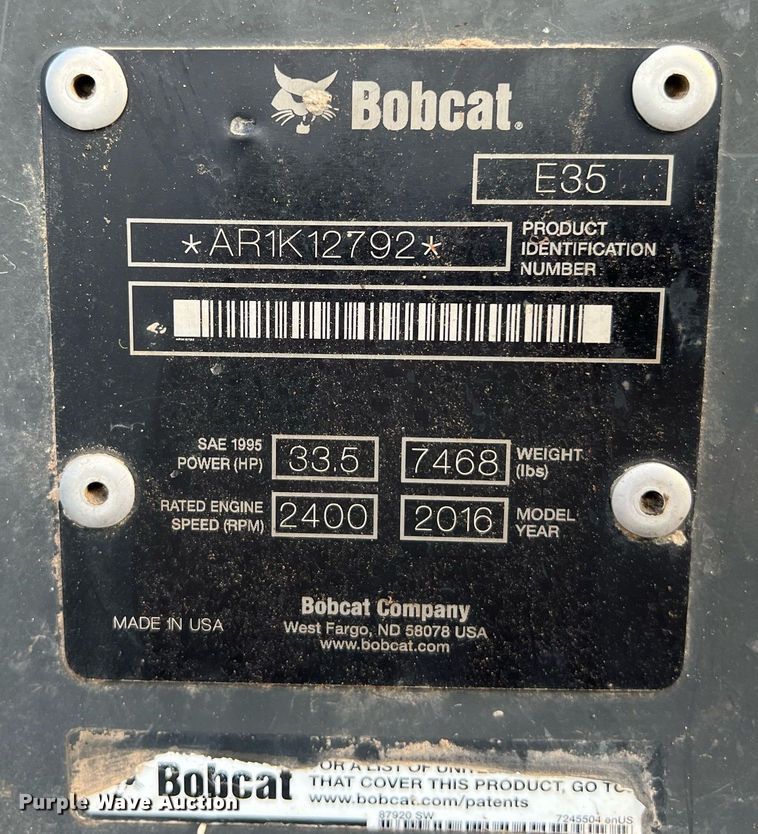 image for item EJ3026 2016 Bobcat E35 mini excavator