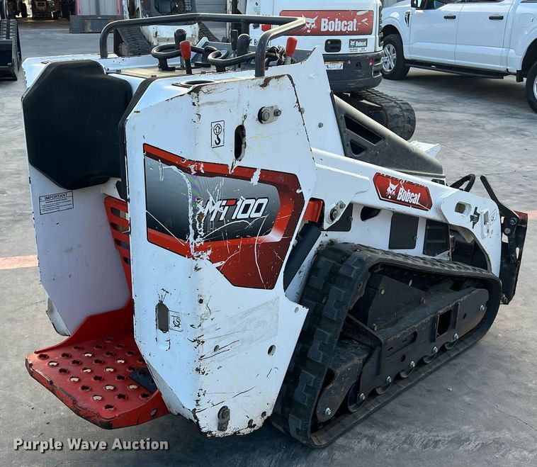 image for item EJ3027 2020 Bobcat MT100 compact utility loader