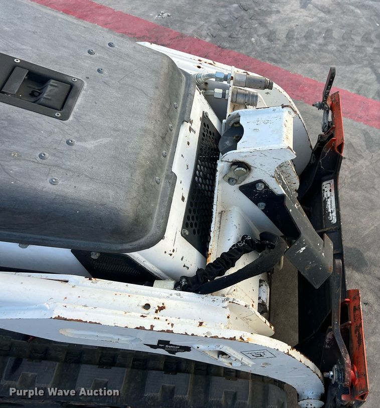 image for item EJ3027 2020 Bobcat MT100 compact utility loader