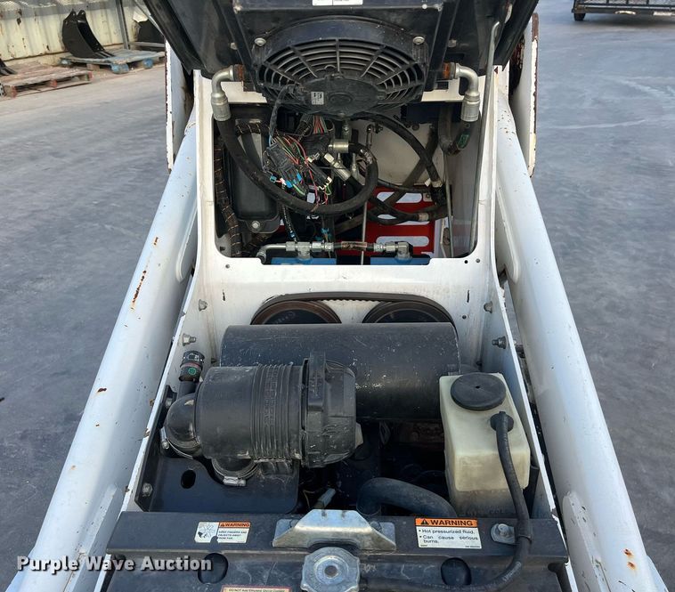 image for item EJ3027 2020 Bobcat MT100 compact utility loader