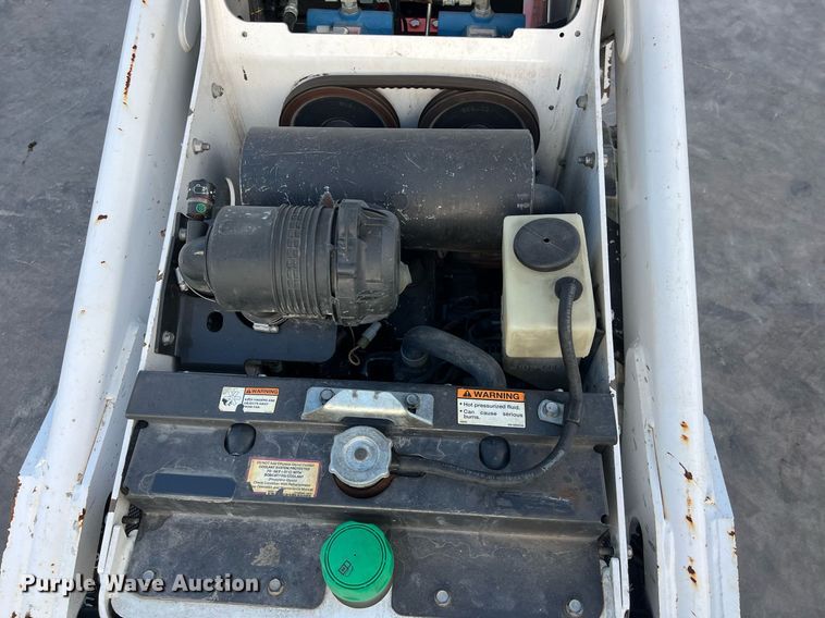 image for item EJ3027 2020 Bobcat MT100 compact utility loader