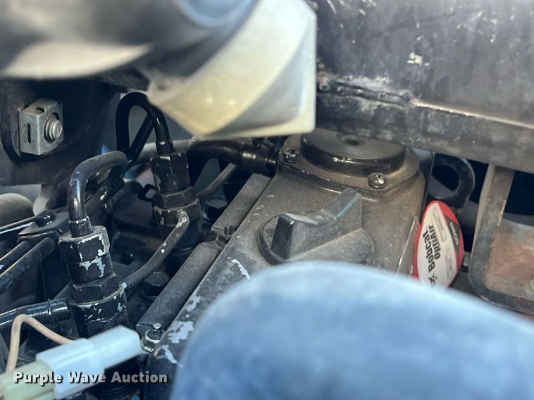 image for item EJ3027 2020 Bobcat MT100 compact utility loader