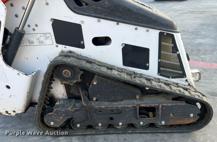 image for item EJ3027 2020 Bobcat MT100 compact utility loader