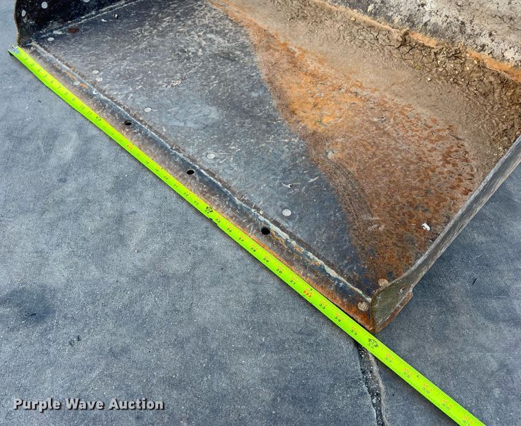 image for item EJ3028 2018 Bobcat MT85 compact utility loader