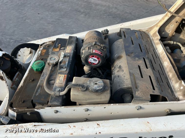 image for item EJ3028 2018 Bobcat MT85 compact utility loader