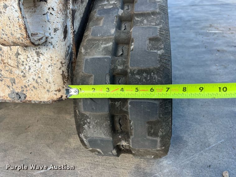 image for item EJ3028 2018 Bobcat MT85 compact utility loader