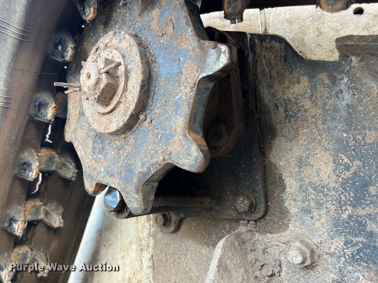 image for item EJ3028 2018 Bobcat MT85 compact utility loader