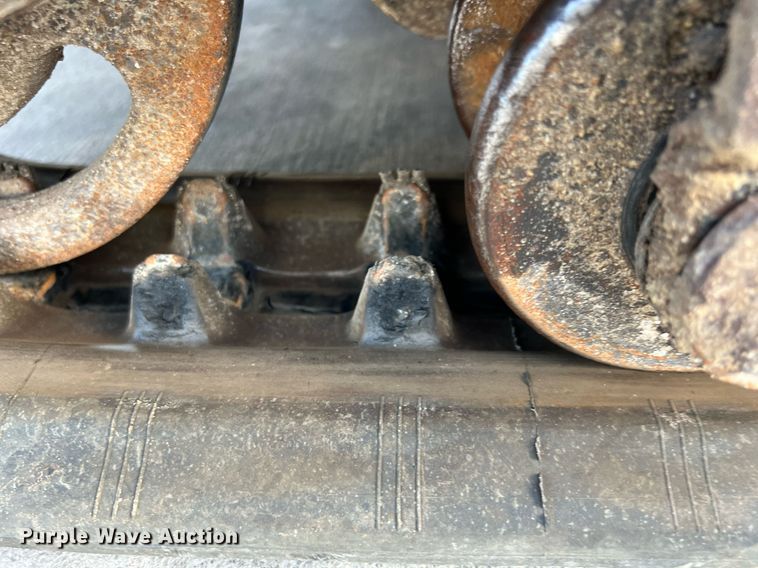 image for item EJ3028 2018 Bobcat MT85 compact utility loader