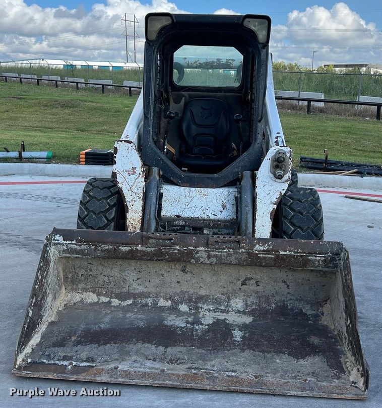 image for item EJ3030 2014 Bobcat S650 skid steer loader