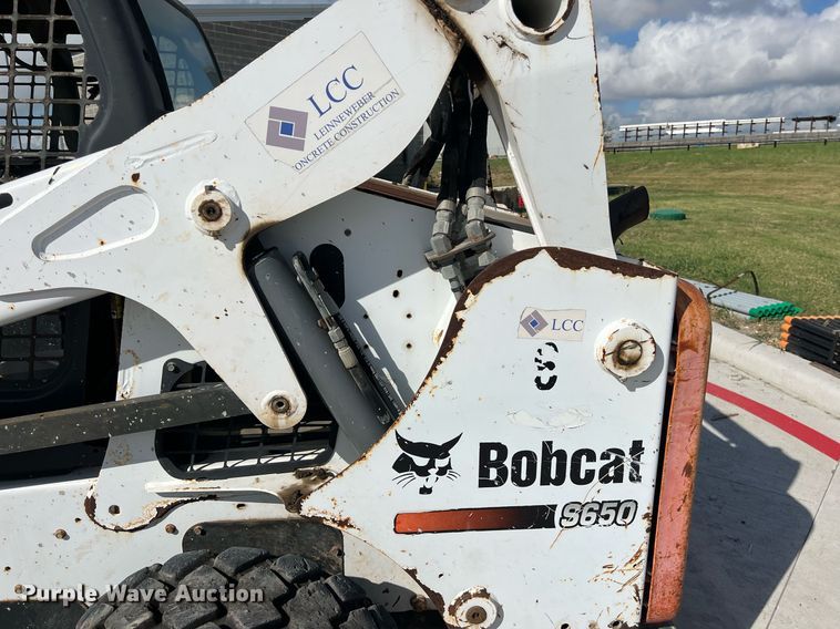 image for item EJ3030 2014 Bobcat S650 skid steer loader