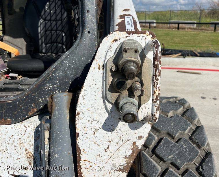 image for item EJ3030 2014 Bobcat S650 skid steer loader