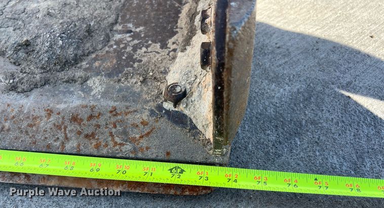 image for item EJ3030 2014 Bobcat S650 skid steer loader